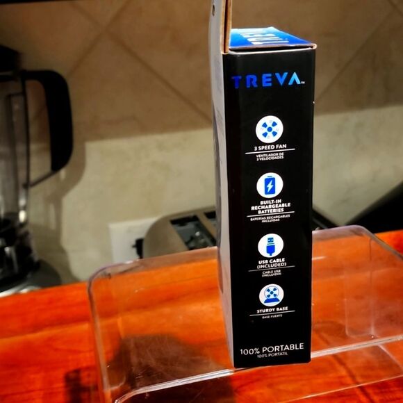 Treva 3.5 Inch Rechargeable Battery Powered Fan - Picture 5 of 6